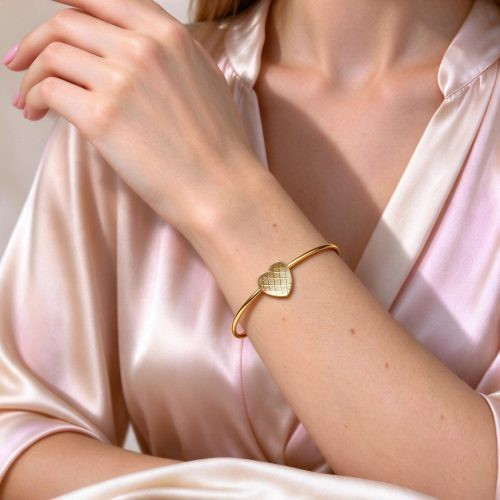 Bracelete Coração Diamantado Banhado a Ouro 18k
